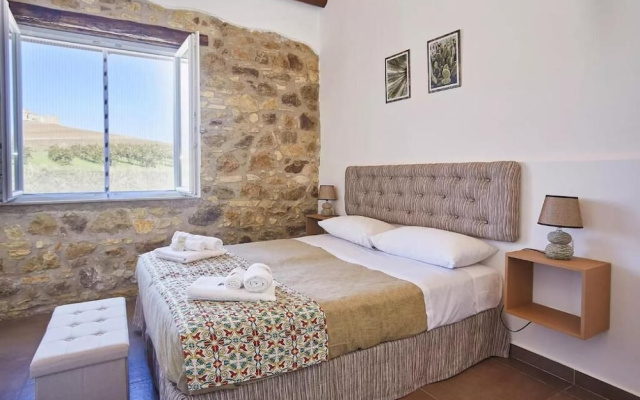 Casale Sammartano By L.A.Apartments