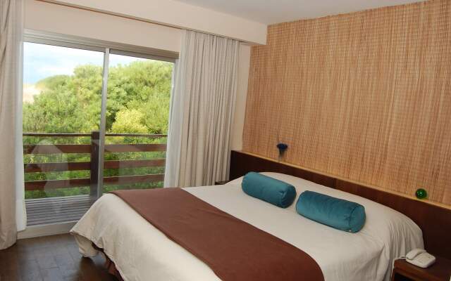 Careyes Aparts & Spa