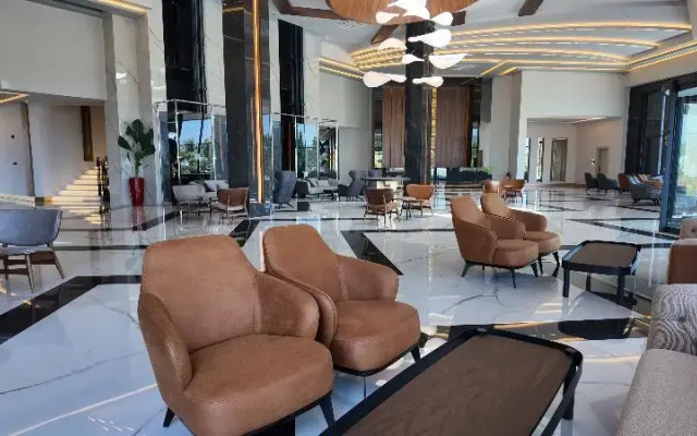 PALEMON Resort & Spa.