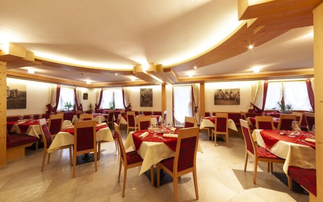 Hotel Tirol Natural Idyll