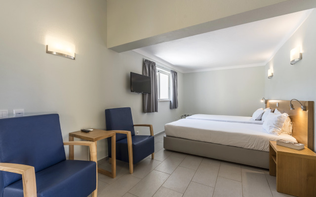 Browns Sports Resort