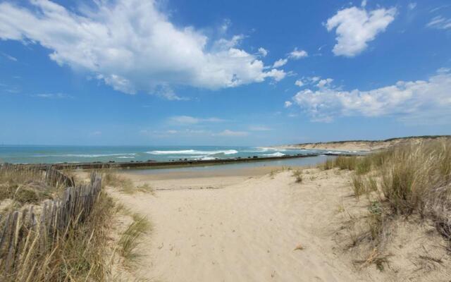 Appartement 6 places proche plage et avec piscine