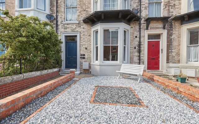 Host Stay Apartment Alto