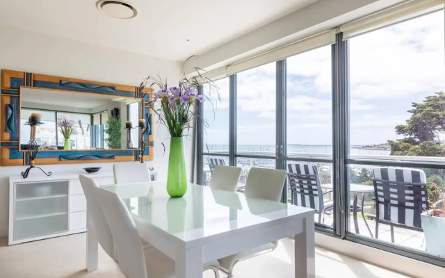 The Waterfront Apartments, Geelong