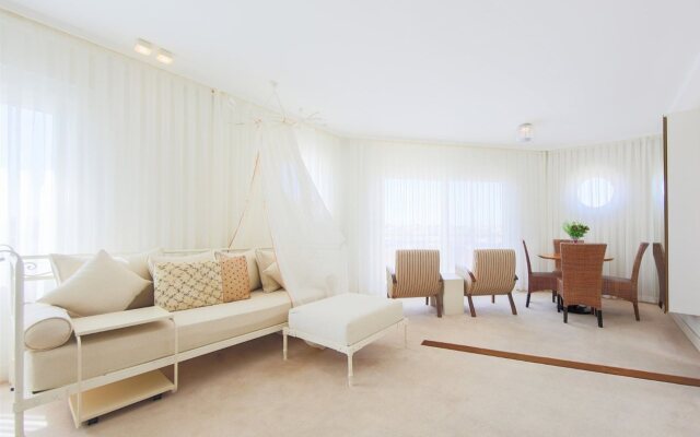 Sisus Hotel Cesme