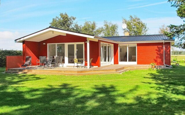 5 Person Holiday Home In Hals