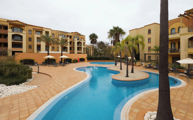 The Residences at Victoria	
