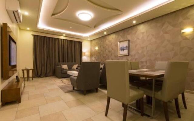 Ayam Lilian Aparthotel
