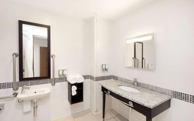 Hampton By Hilton Sheffield
