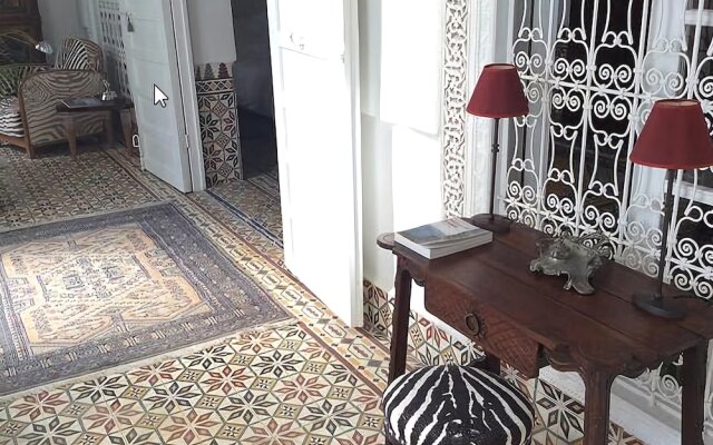 Riad Blanc de Fès