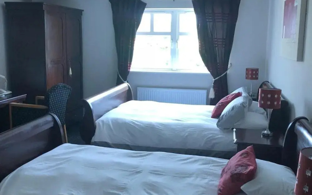 Laragh House