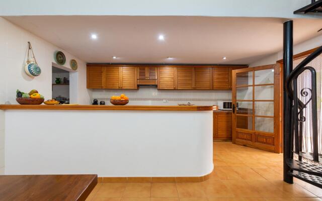 New! Villa Can Cova Camp