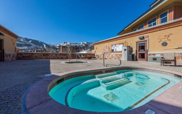 Sundial C006-005a 3BR