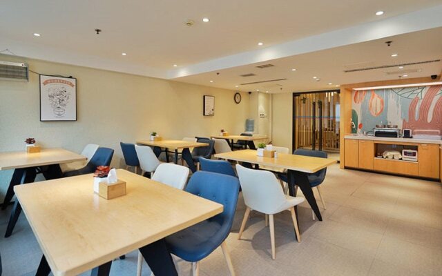 Hanting Beijing Liu Li Bridge Branch