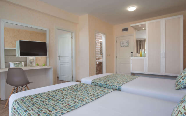 Marina Sands Bijou Boutique Hotel - All Inclusive