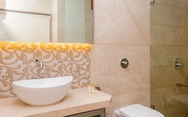 Capital O 28004 Hotel Mathoshree