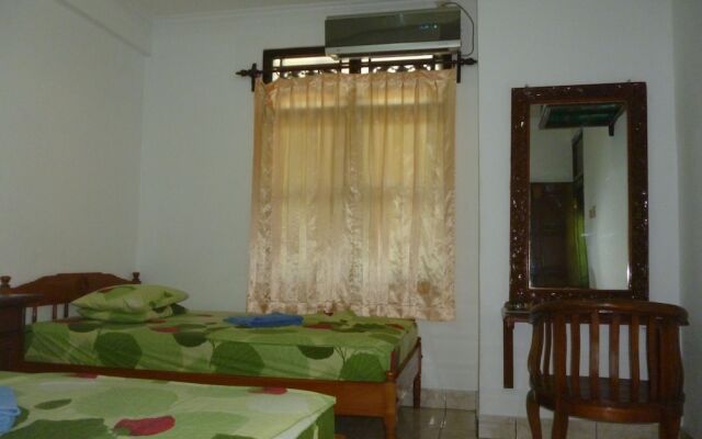 Pondok Santhi Homestay