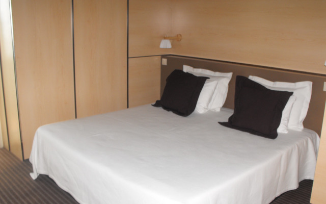 Axis Vermar Conference & Beach Hotel