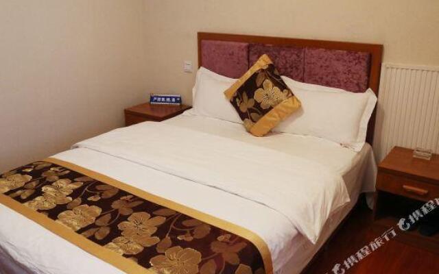 Huifeng Business Hotel