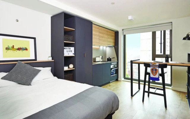 Student Only Vita St. Albans