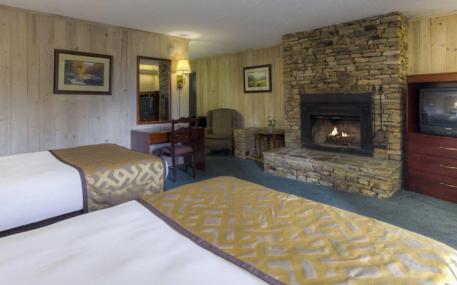 Chalet Inn