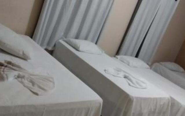 Hotel E Restaurante Cerrado