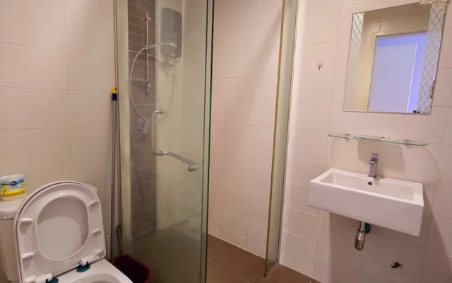 Neo Mutiara Damansara Studio 2PAX 1CP
