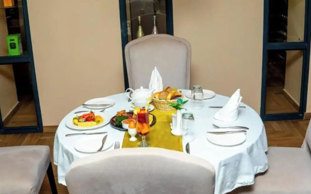 Africa's Touch & Leisure