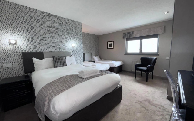 Richmond Park Hotel
