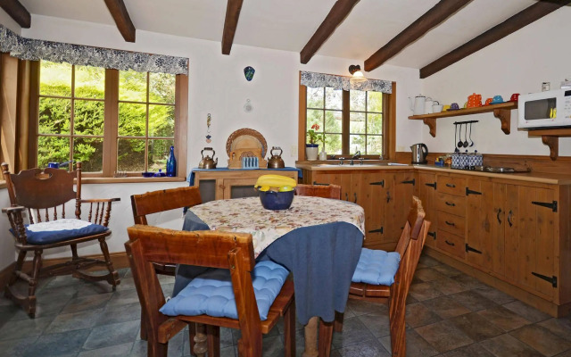 Adelaide Hills Retreats