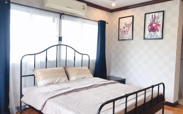 24 Hostel Donmuang