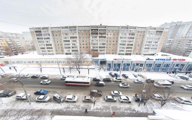 Огни Саратова на улице Чапаева