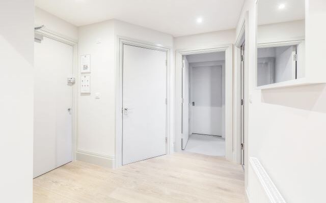 Roomspace Apartments -The Quadrant