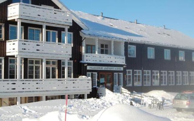 Saltfjellet Hotell Polarsirkelen