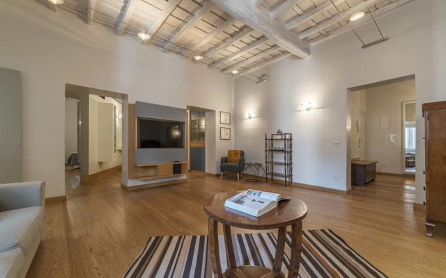 Piazza Navona Design Apartment