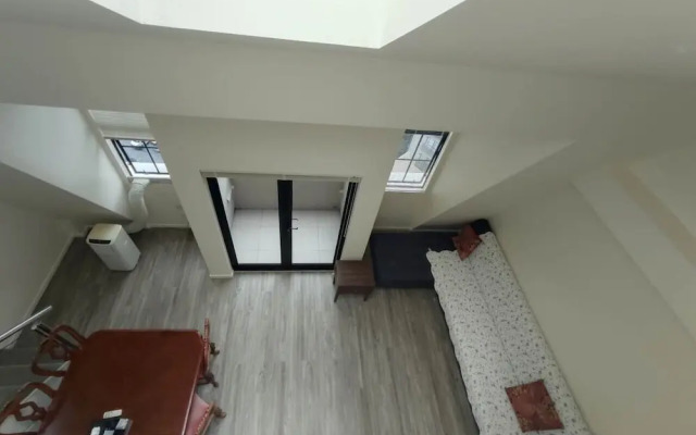 3 Double 1 Single 2 Sofa Beds apartment
