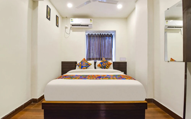 Hotel Sri Krishna