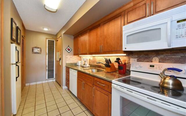 Maui Kaanapali S #a317 Studio Bedroom Condo by RedAwning