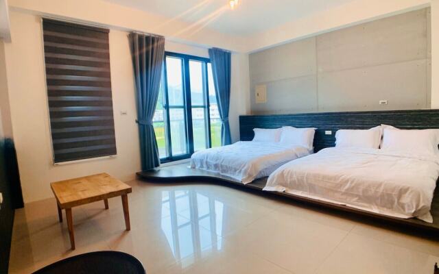 Lingxian B&B