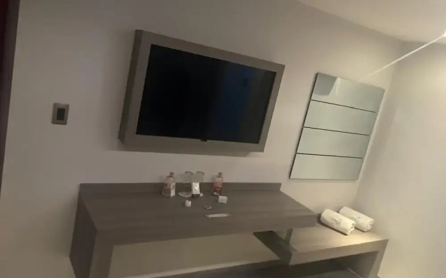 Hotel Oasis