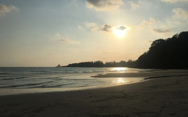 Koh Kood Neverland Beach Resort