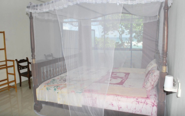 Paradise Beach Resort