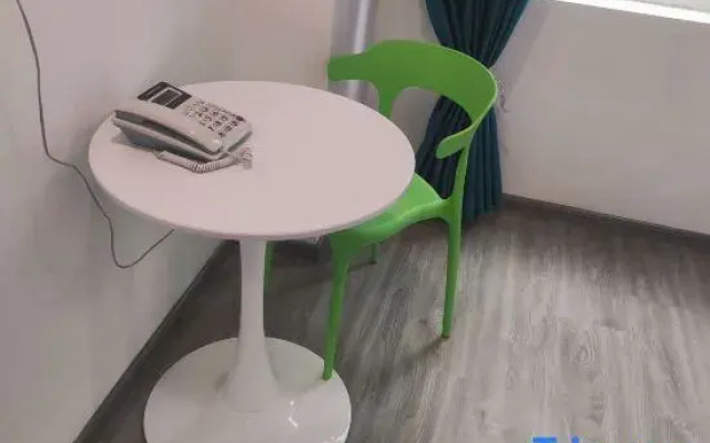 YIZHI hotel（Kunshan Anting Old Street&ZhaoFeng Road Subway Station）