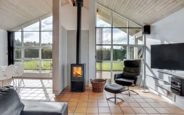 "Wreth" - 300m from the sea in Funen