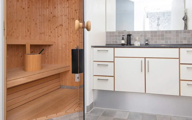6 Person Holiday Home in Glesborg