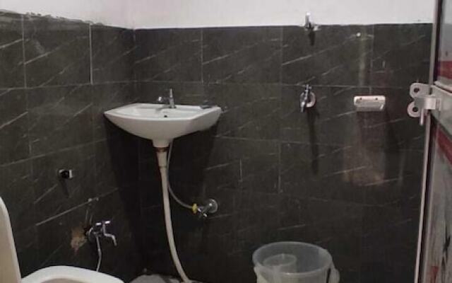 Vivek Hotel And Restaurant