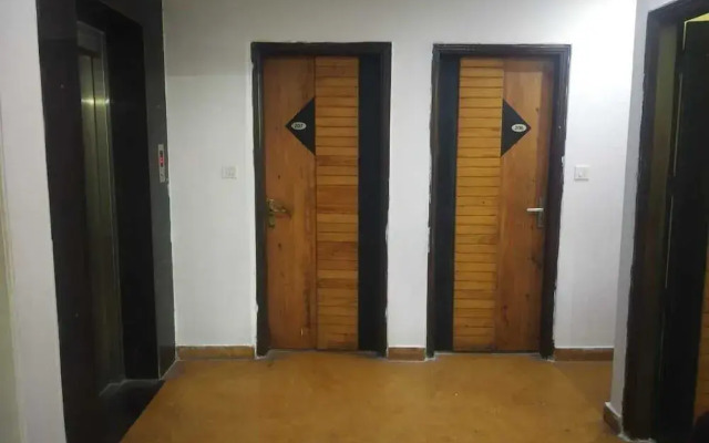 Adb Rooms Hotel Ivory Palace