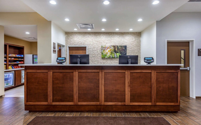 Comfort Suites Bowling Green Southeast