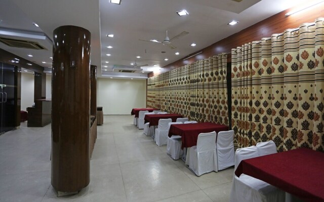 Hotel Satya Vilas