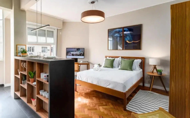 Quarto no Posto 6 em Copacabana
